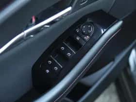 Mazda CX-30 thumbnail 9