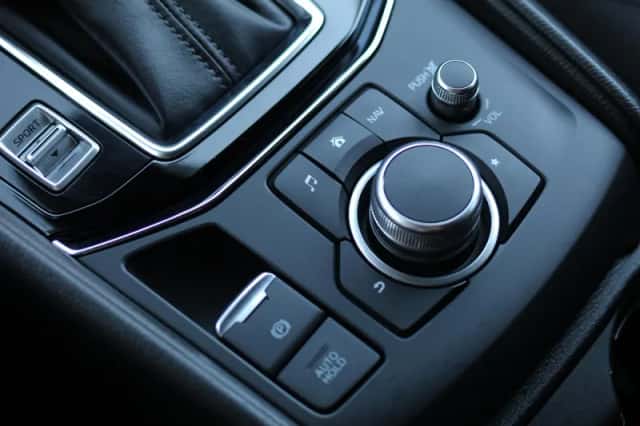 Mazda CX-5 (2020) thumbnail 16