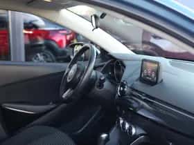 Mazda 2 thumbnail 23
