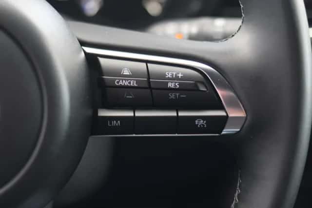 Mazda 3 (2024) thumbnail 11