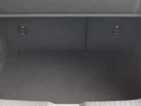 Mazda 3 thumbnail 4