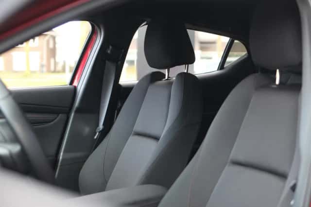 Mazda 3 (2024) thumbnail 7