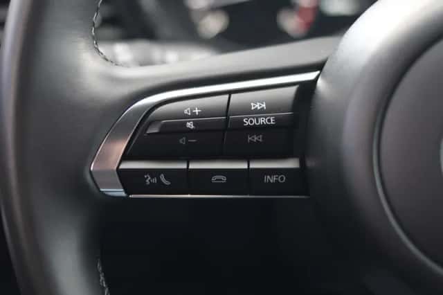 Mazda 3 (2024) thumbnail 10