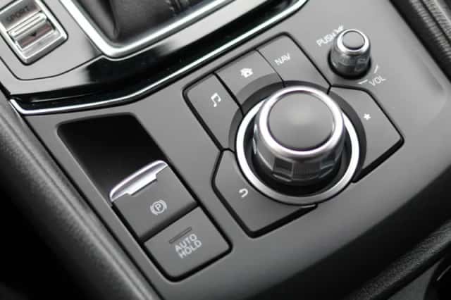 Mazda CX-5 (2017) thumbnail 15