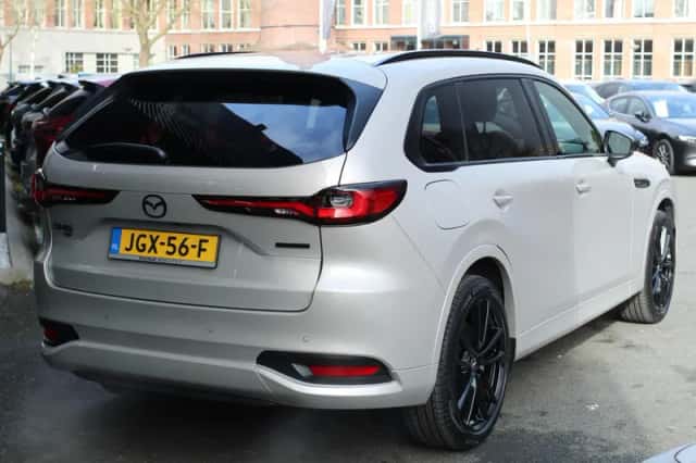Mazda CX-80 (2025) thumbnail 8