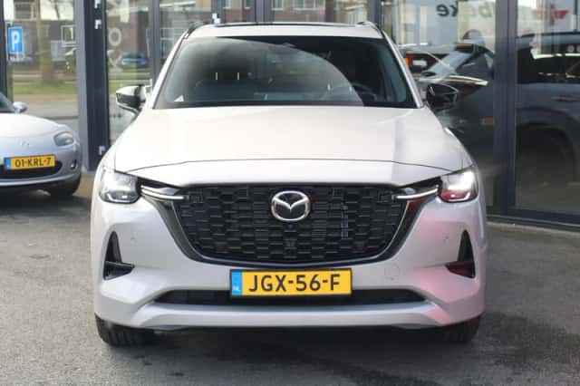 Mazda CX-80 (2025) thumbnail 2