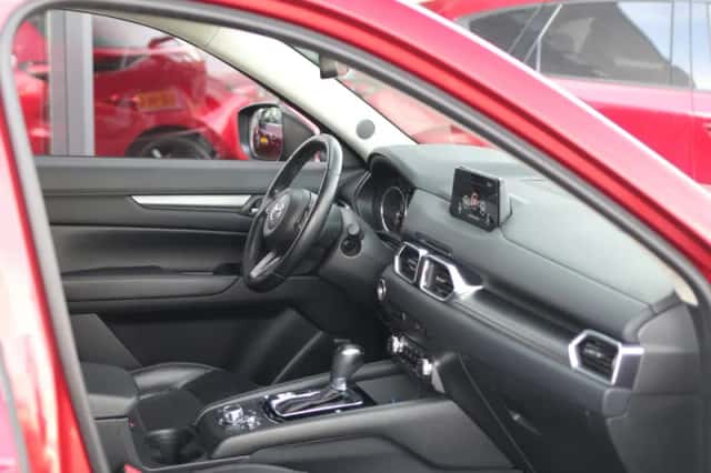 Mazda CX-5 (2018) thumbnail 24