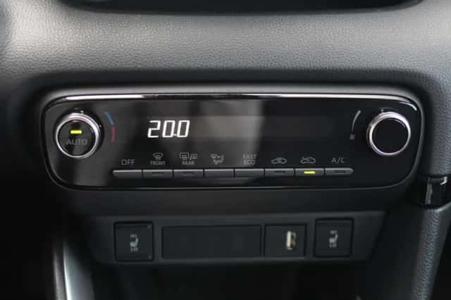 Mazda 2 (2023) thumbnail 18