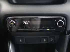 Mazda 2 thumbnail 18