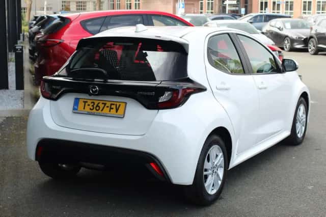 Mazda 2 (2023) thumbnail 3