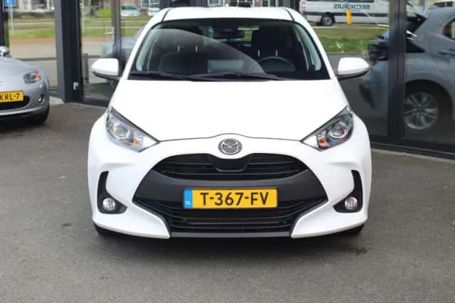 Mazda 2 (2023) thumbnail 5