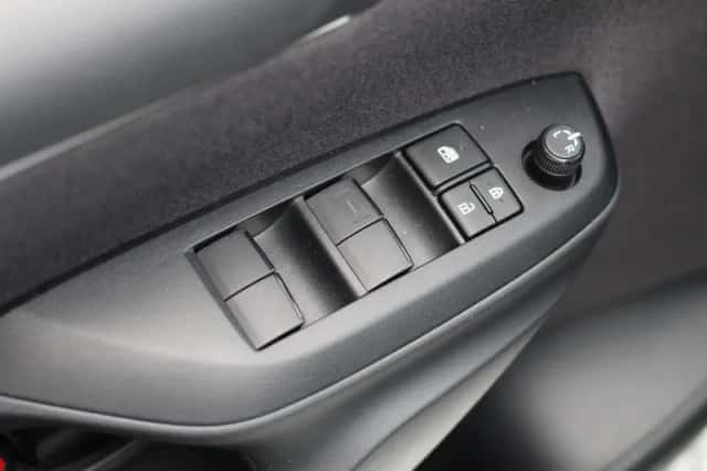 Mazda 2 (2023) thumbnail 9