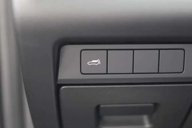 Mazda CX-30 (2025) thumbnail 11