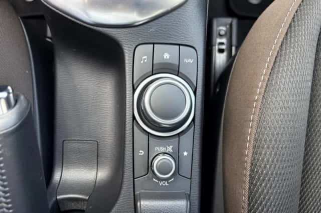 Mazda 2 (2021) thumbnail 14