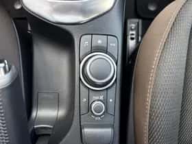 Mazda 2 thumbnail 14