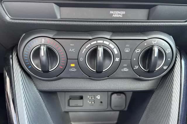 Mazda 2 (2021) thumbnail 16
