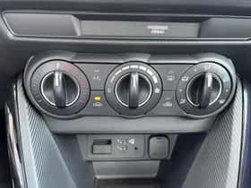 Mazda 2 thumbnail 16