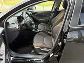 Mazda 2 thumbnail 17