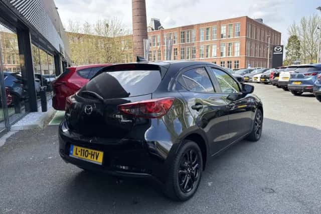 Mazda 2 (2021) thumbnail 3
