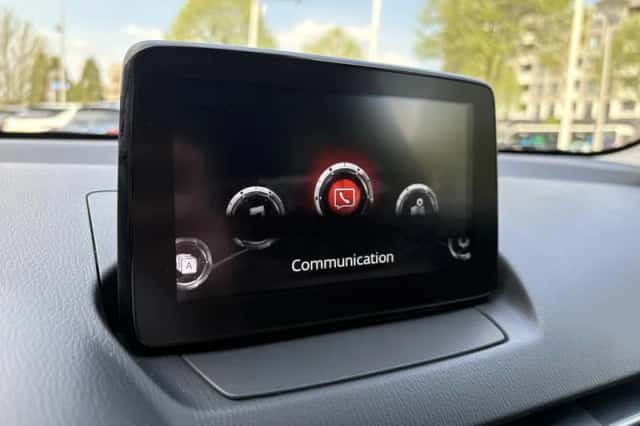 Mazda 2 (2021) thumbnail 10