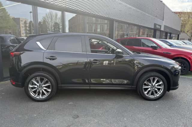 Mazda CX-5 (2021) thumbnail 2