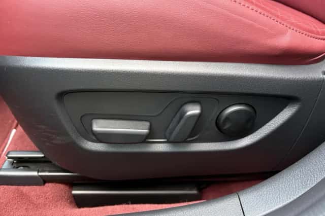 Mazda CX-30 (2021) thumbnail 12