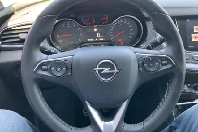 Opel Grandland X (2019) thumbnail 11