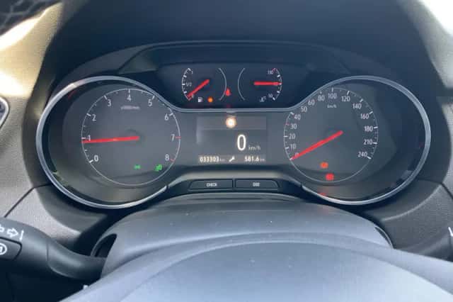 Opel Grandland X (2019) thumbnail 10