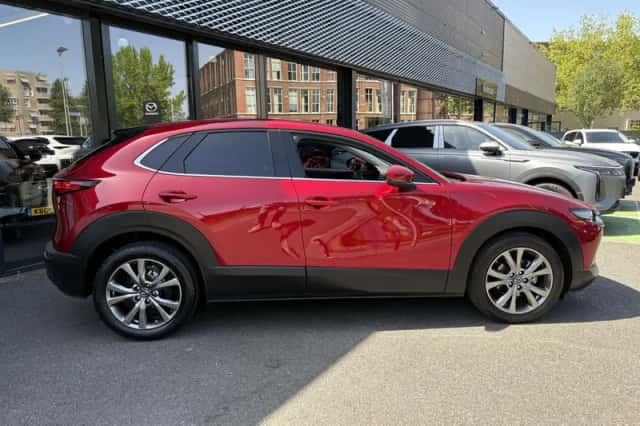 Mazda CX-30 (2020) thumbnail 2