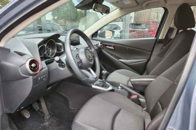 Mazda 2 (2023) thumbnail 6