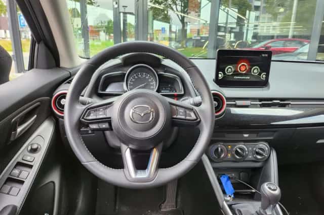 Mazda 2 (2023) thumbnail 7
