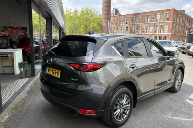 Mazda CX-5 (2018) thumbnail 3