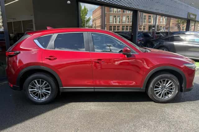 Mazda CX-5 (2018) thumbnail 2