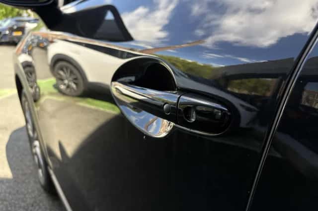 Mazda CX-5 (2021) thumbnail 5