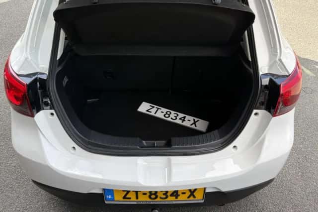 Mazda 2 (2019) thumbnail 5