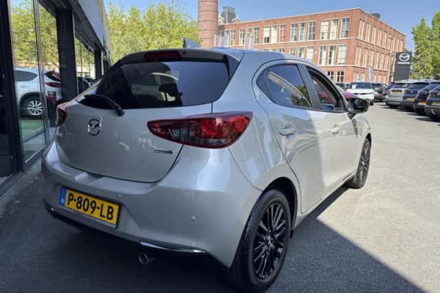 Mazda 2 (2022) thumbnail 3