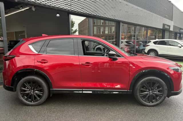 Mazda CX-5 (2024) thumbnail 1