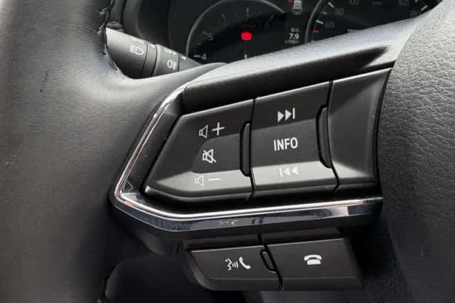 Mazda CX-5 (2022) thumbnail 3