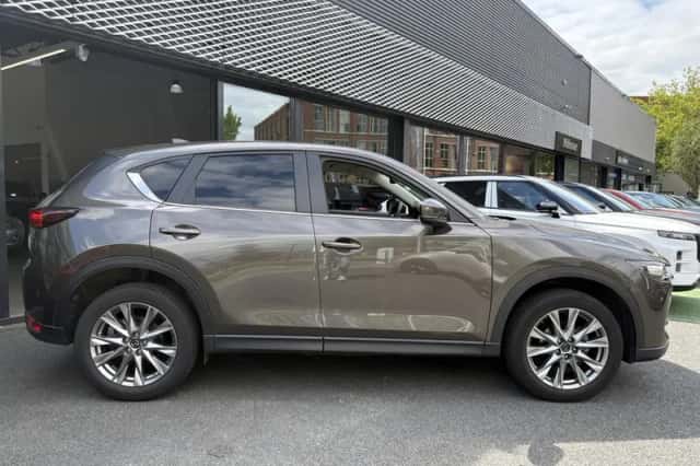 Mazda CX-5 (2021) thumbnail 2