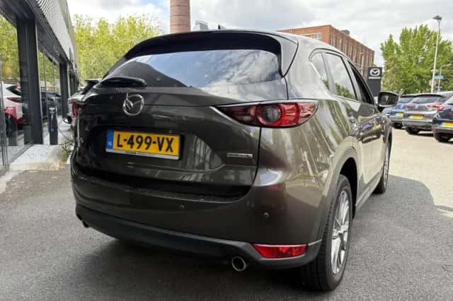 Mazda CX-5 (2021) thumbnail 3