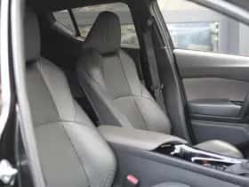 Toyota C-HR (2021) thumbnail 26
