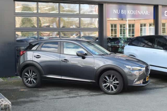 Mazda CX-3 (2016) thumbnail 2