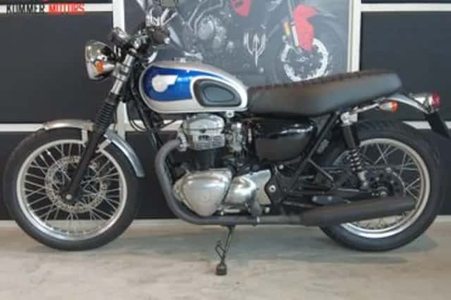 KAWASAKI W (1999) thumbnail 1