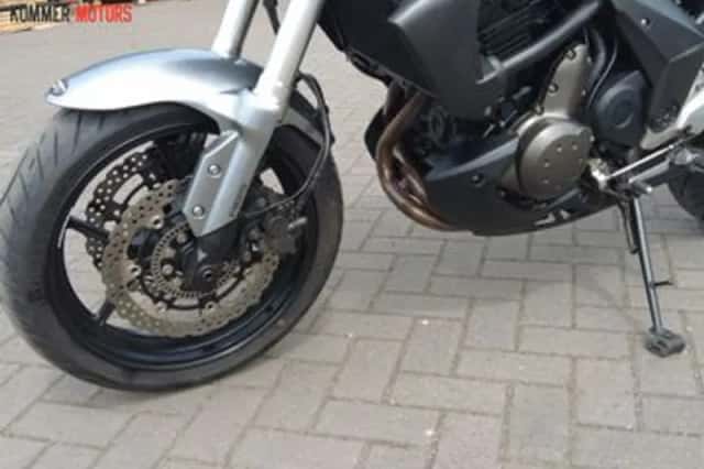 KAWASAKI KLE (2009) thumbnail 4