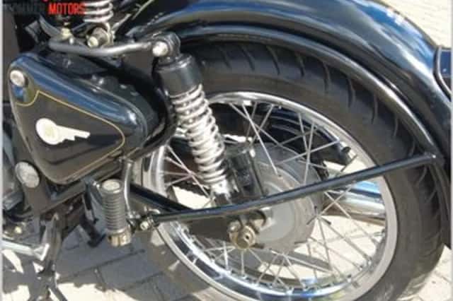 ROYAL ENFIELD BULLET (2010) thumbnail 6