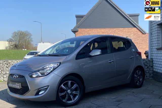 Hyundai ix20 (2017) thumbnail 2