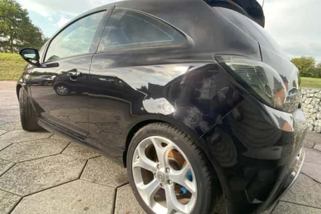 Opel Corsa (2008) thumbnail 3