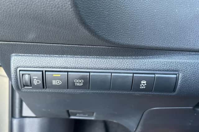 Toyota Corolla (2023) thumbnail 22
