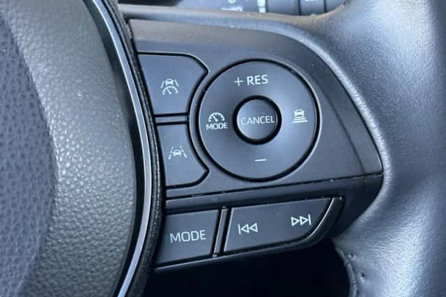 Toyota Corolla (2023) thumbnail 28