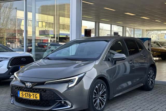 Toyota Corolla (2023) thumbnail 5